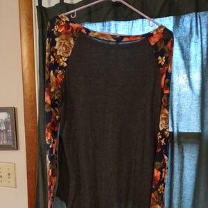 Acting Pro Charcoal Top with Floral Sleeves